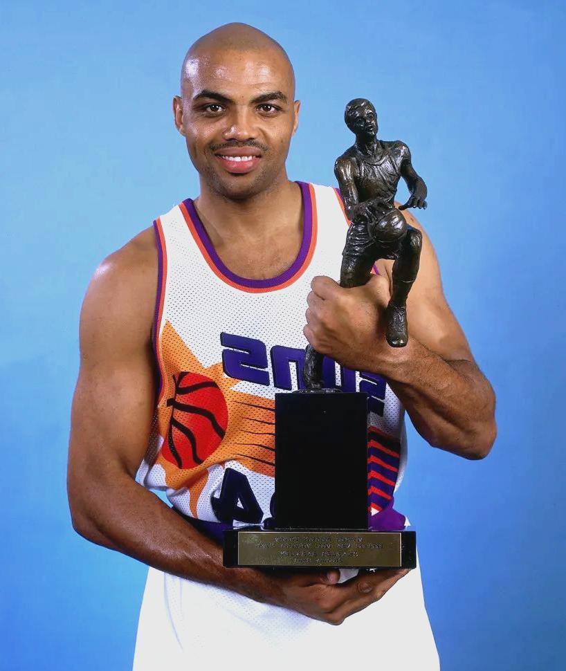 布伦森赛后谦逊发言登热搜，上海海港小胜菲尼克斯太阳引发热议的简单介绍